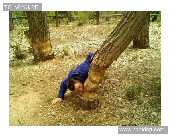 踢足球时的夸张表现与幽默瞬间让比赛充满欢乐与惊喜